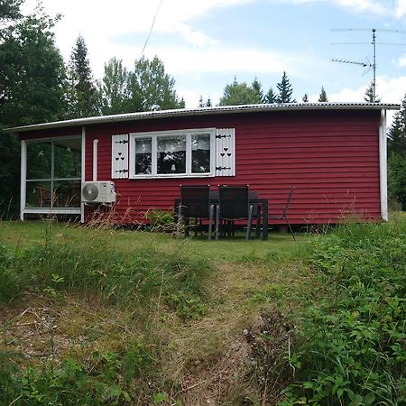 Stuga Vad Vatten Åsarp 外观 照片