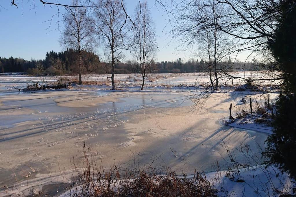 Stuga Vad Vatten Åsarp 外观 照片