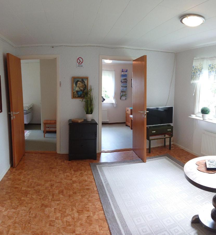 Stuga Vad Vatten Åsarp 外观 照片
